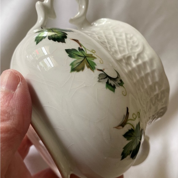 EUC Vintage Marlborough Old English Ironstone Lidded Sugar Bowl Concord RARE - Picture 12 of 16